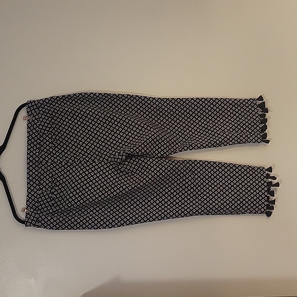Chico's Womens Stretch Pull On Crop Pants w/Geometric Print & Tassel Hem, S: 2.5 - Picture 4 of 7